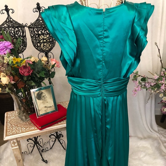 Women’s formal Dress Sz 10/12 - Picture 3 of 8